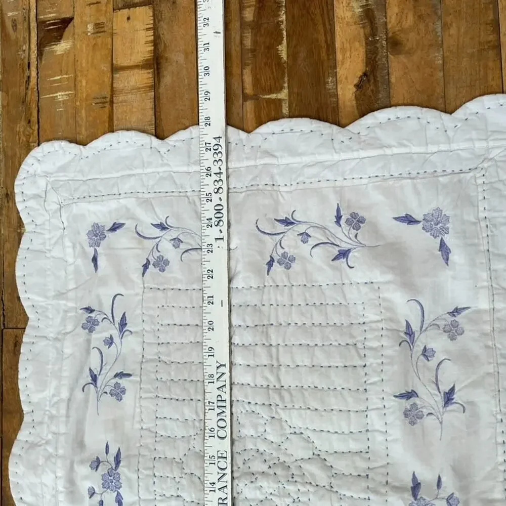 Unbranded this quilted